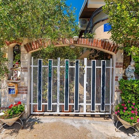 Вилла Olive House Задар Экстерьер фото